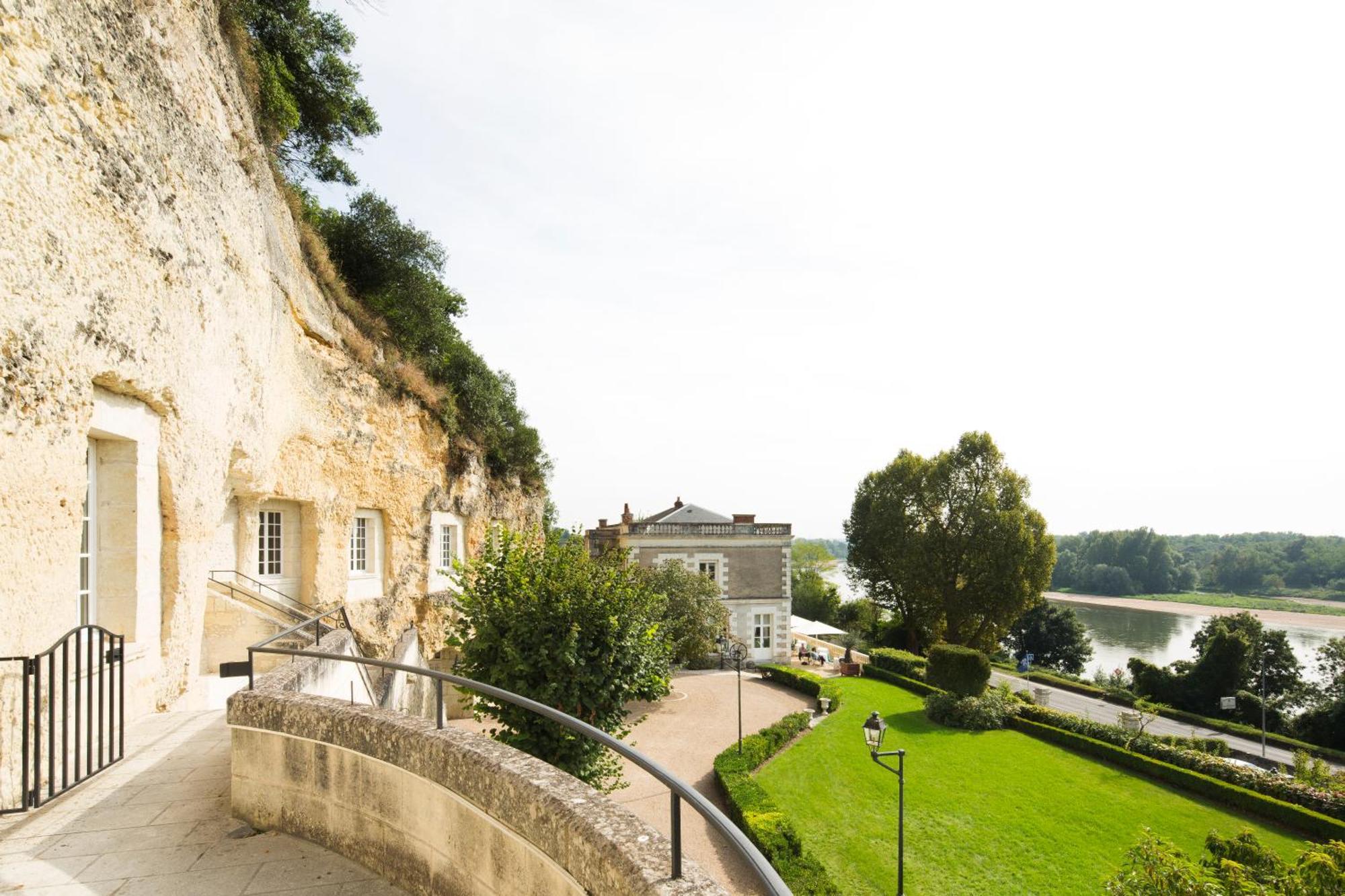 Hotel Les Hautes Roches Rochecorbon Exterior foto
